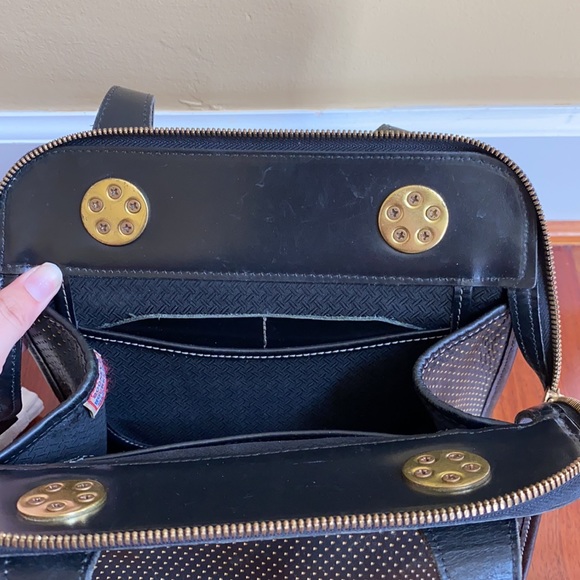 Dooney & Bourke shoulder bag - Picture 5 of 10